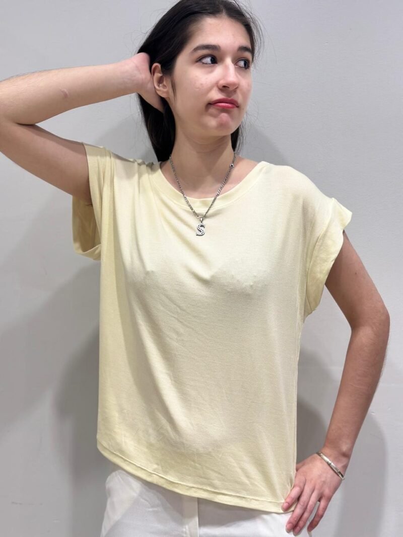 Remera Nina